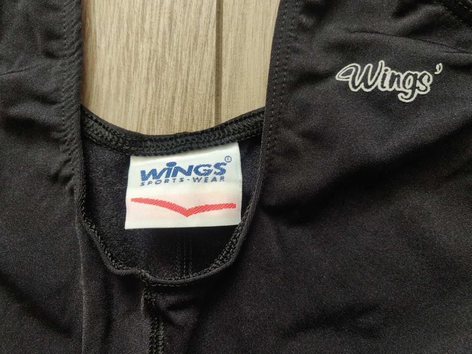 Спортивный  комбинезон Wings  sport wear Xl (Holland) черного цвета.