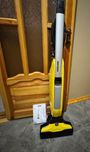 Продам поломойную швабру Karcher