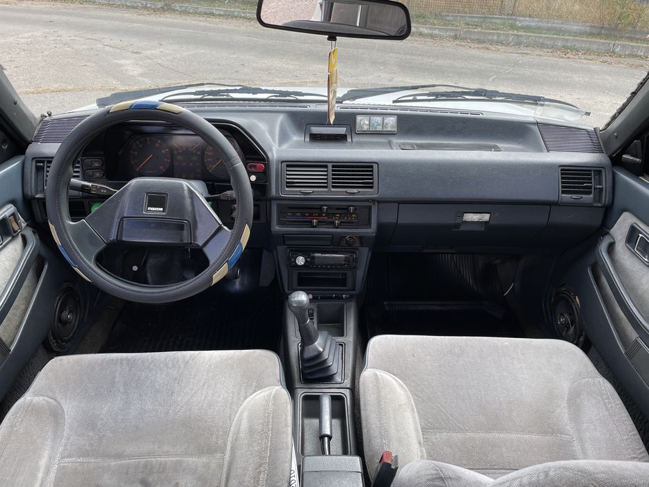 Мазда 626 2.0 бенз