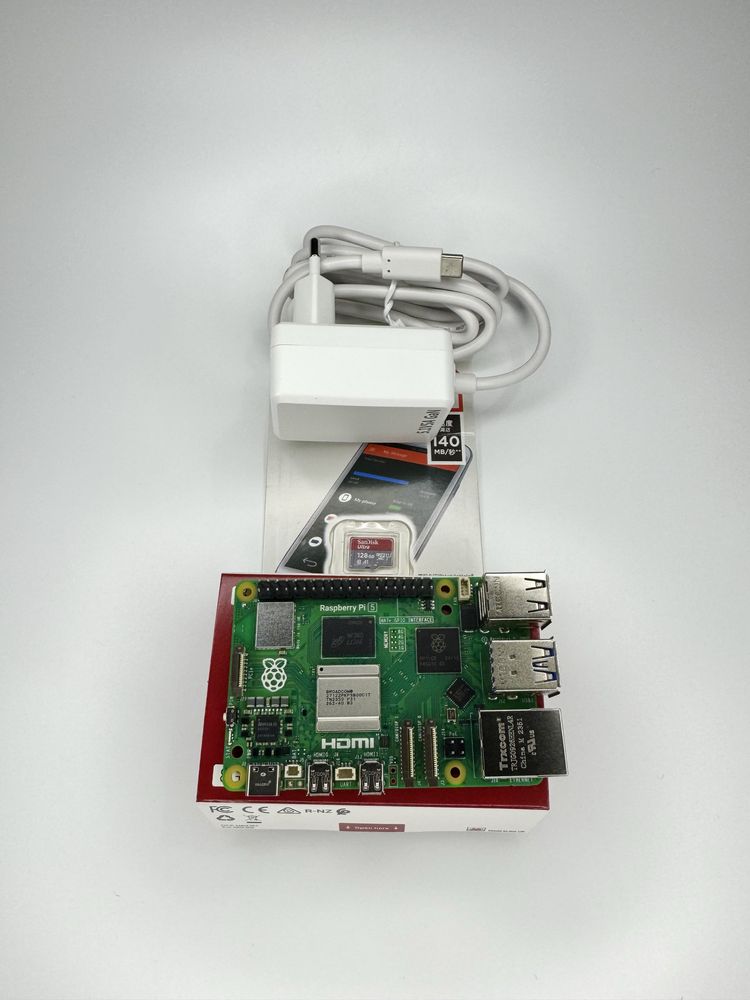 Raspberry Pi 5 8GB RAM + Carregador + Cartão 128GB – Novo e Funcional