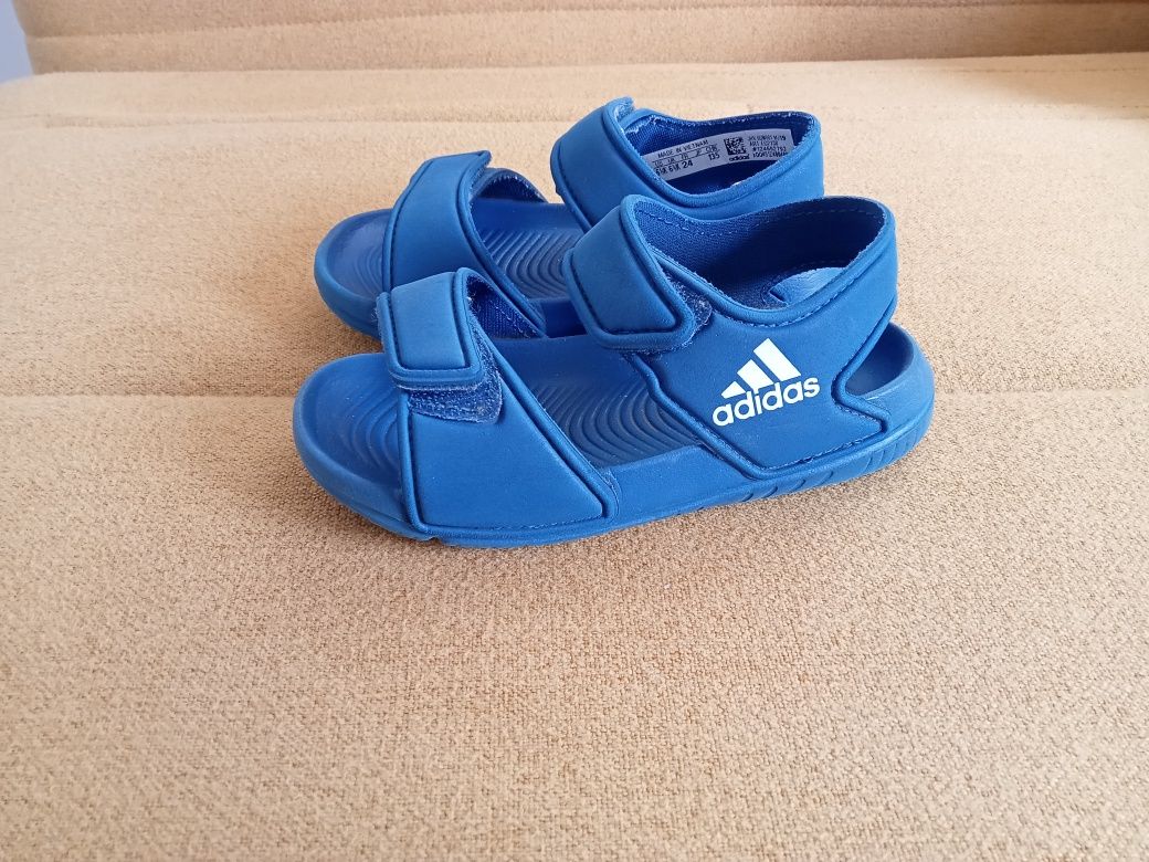 Sandałki Adidas roz 24