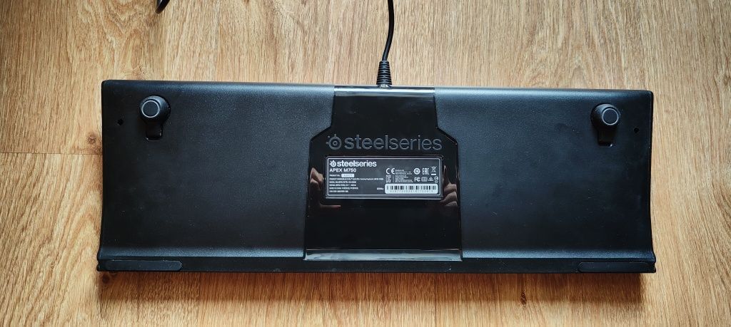 SteelSeries Apex M750 klawiatura komputerowa