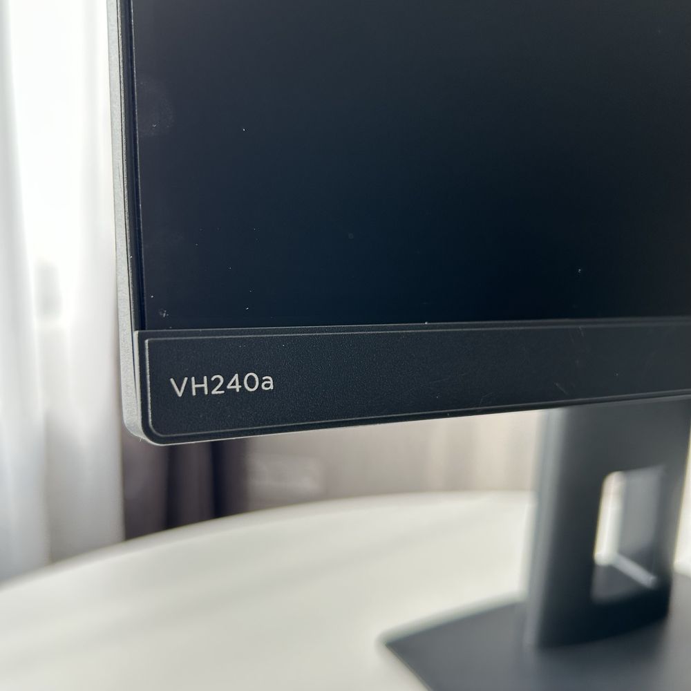 Монітор HP VH240a