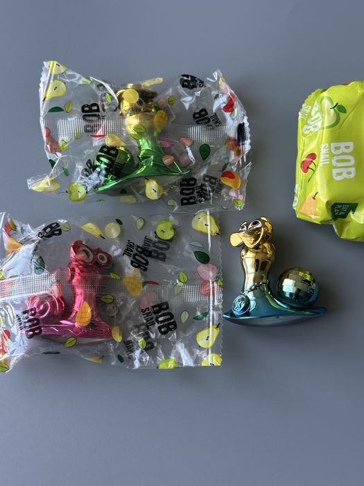 равлик Боб Bob Snail міньйони посіпаки макквін пепа pepa pig mcqueen