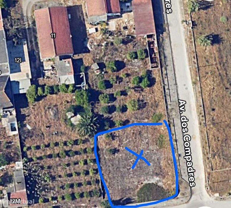 Terreno Urbano com 602m2