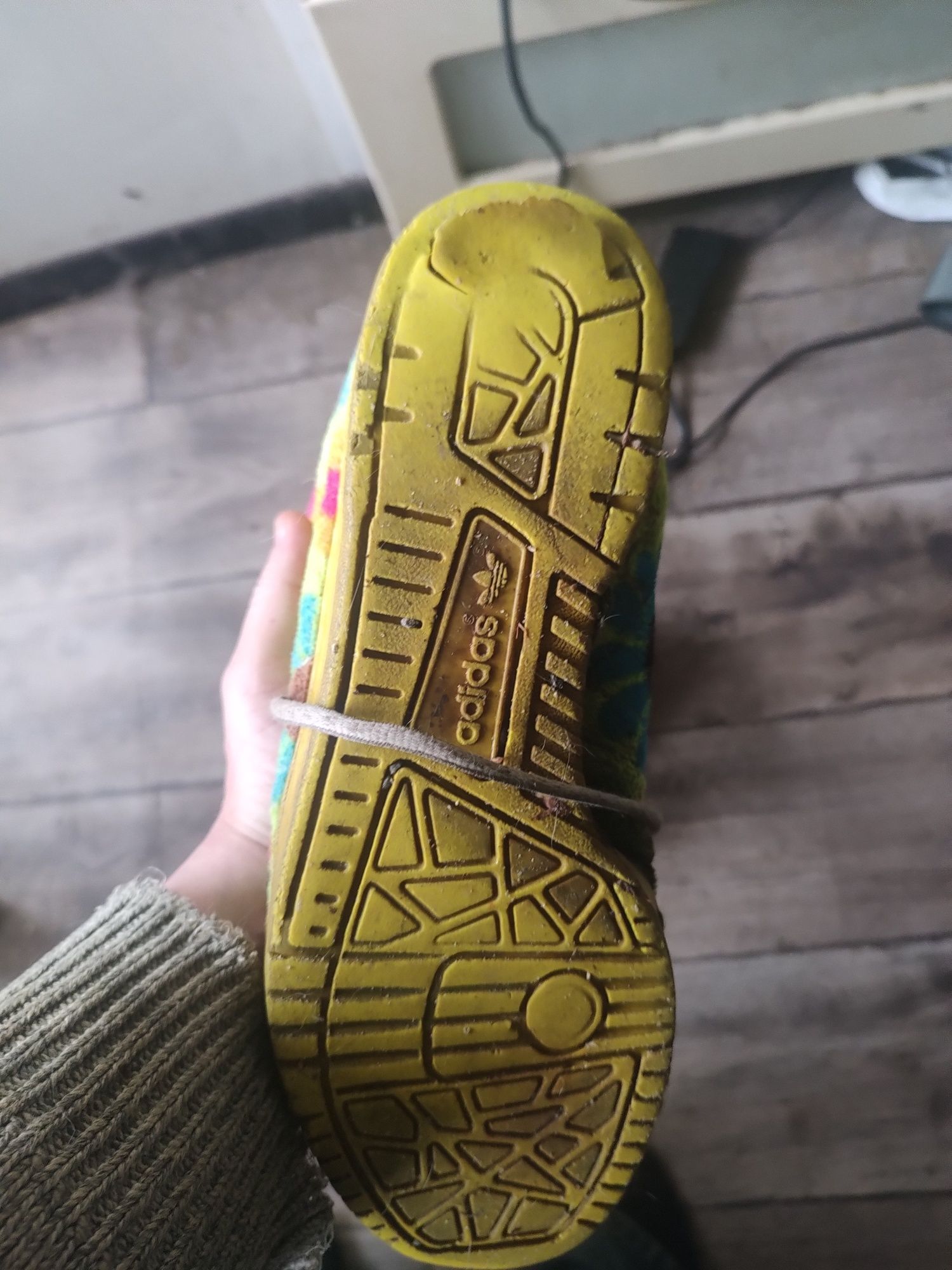 Adidas jeremy scott 43 размер. Медведи.