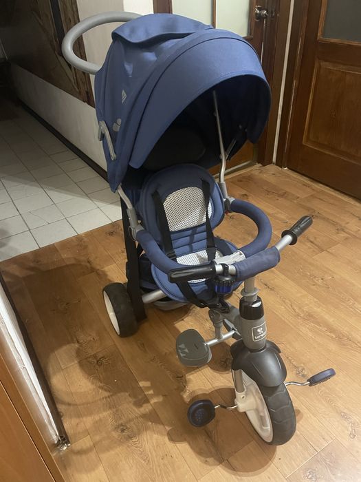 Велосипед с родительской ручкой Trike