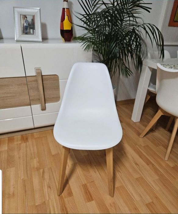 Candeeiros e outros artigos praticamente novos. Vários Preços