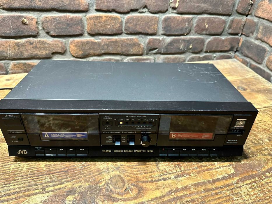 Magnetofon JVC TD-W 10