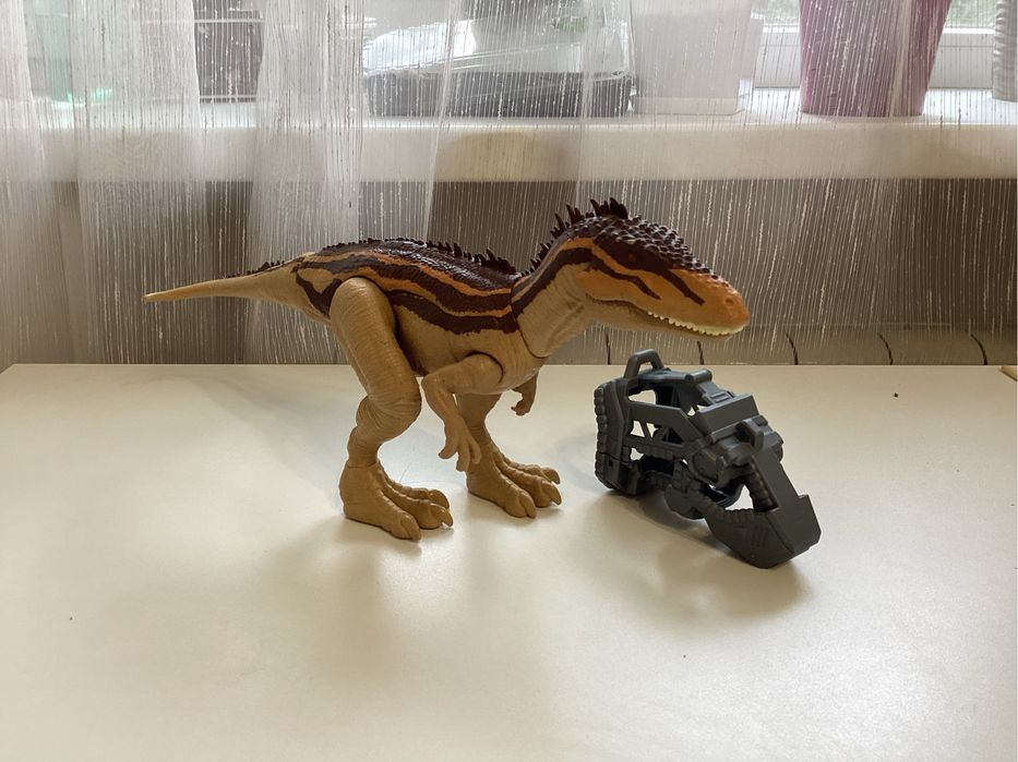 Середня фігурка динозавра з колекції Jrassic Word, Mattel оригінал
