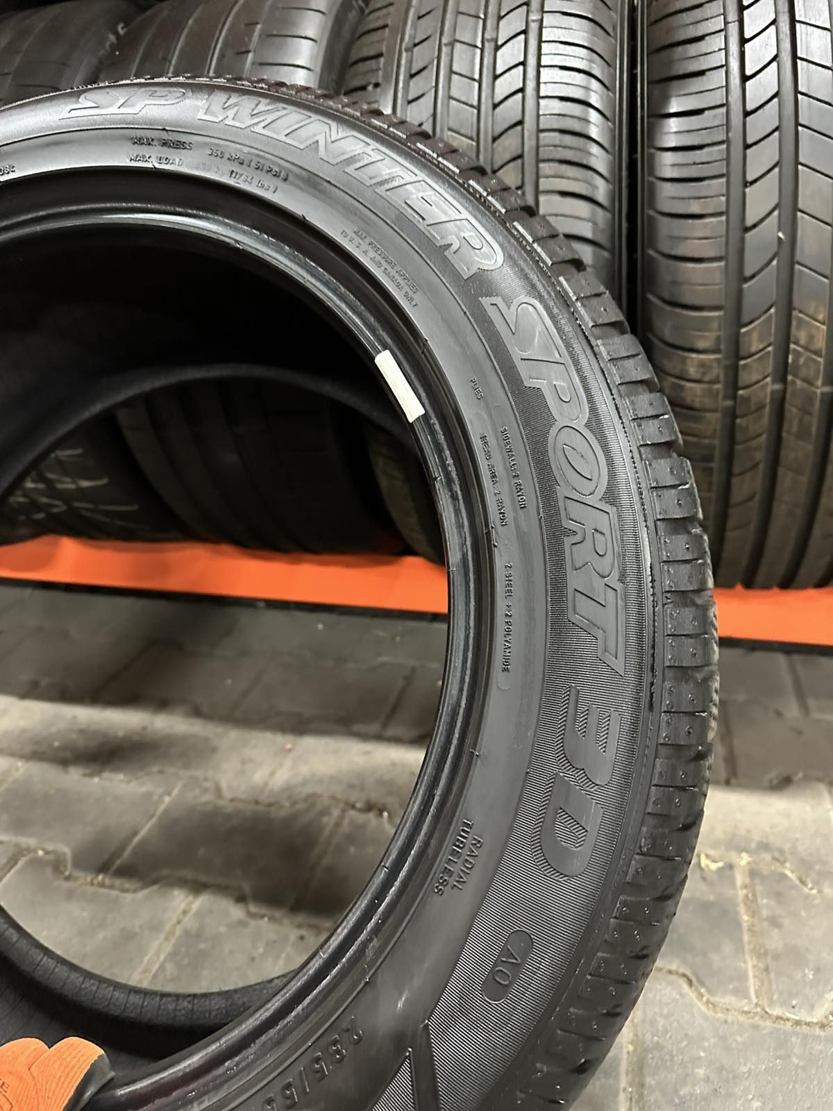 Шини Резина Зима 235/55 R18 100H Dunlop Sp Winter Sport 3D AO