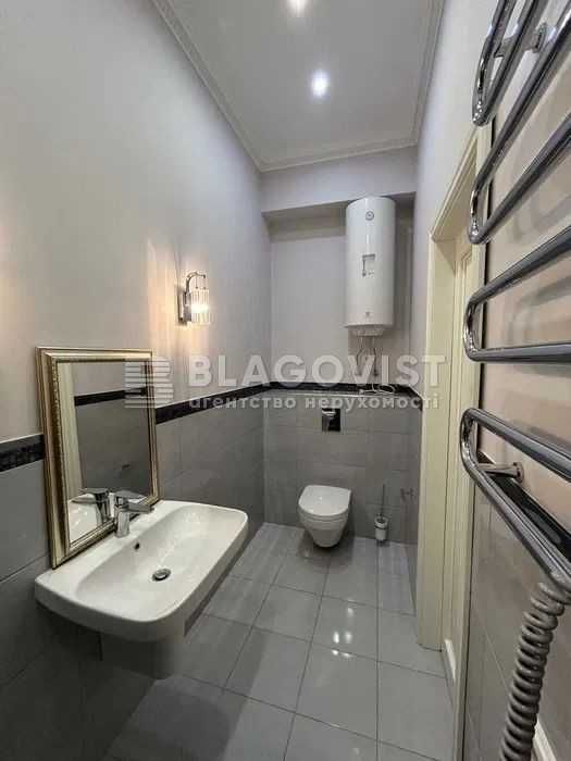 Продаж 3-к просторої квартири по Січових стрільців 10. Гарний ремонт