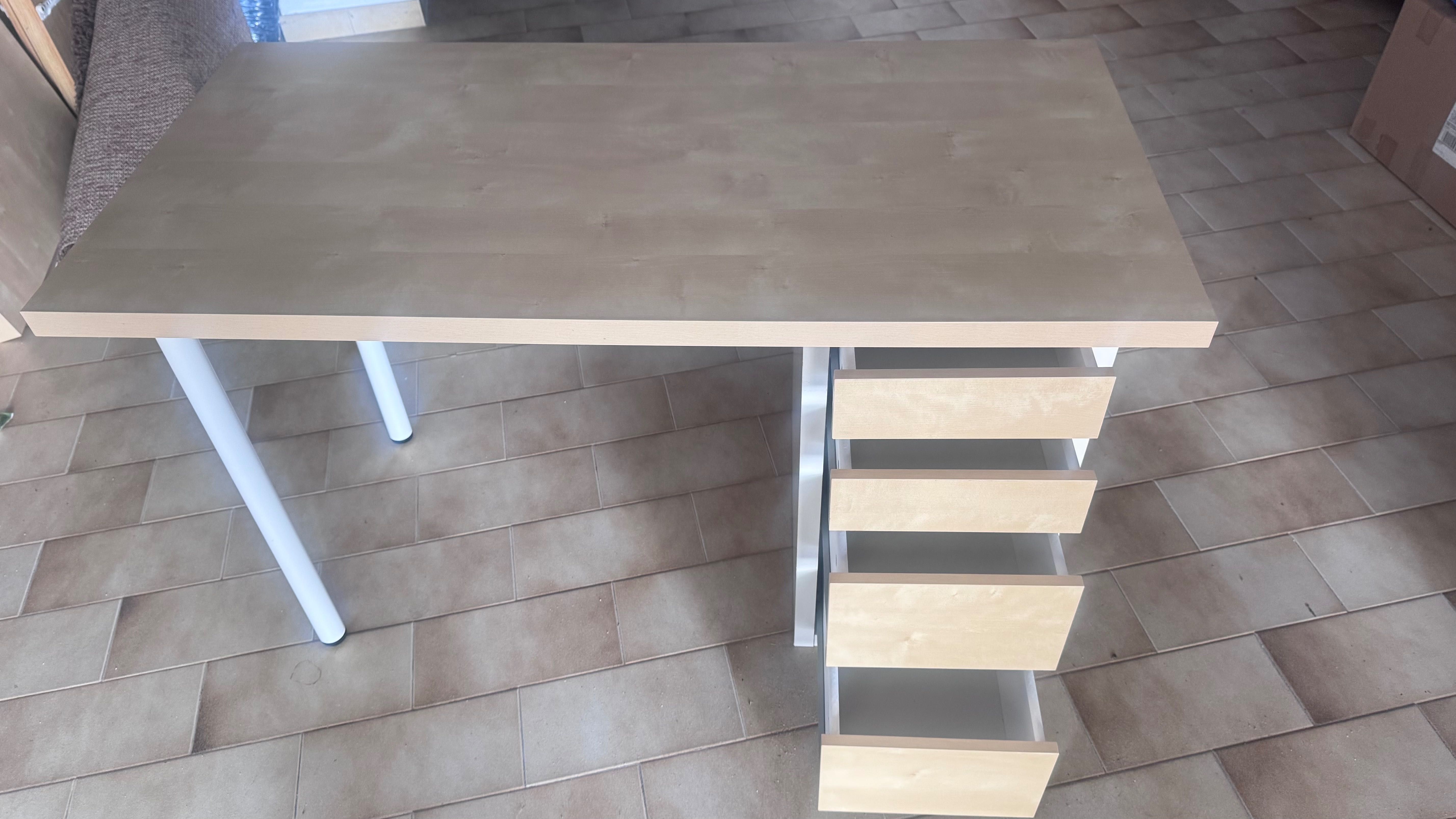 Mesa de escritorio