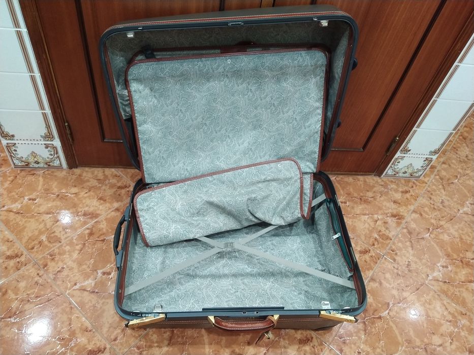 Mala malas de porão grande casa quarto apartamento vivenda escritório.