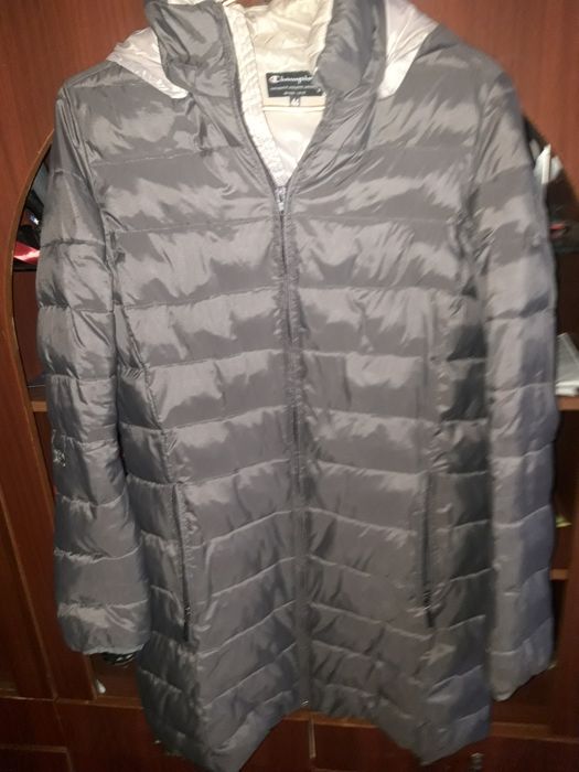 Пуховик  жіночий