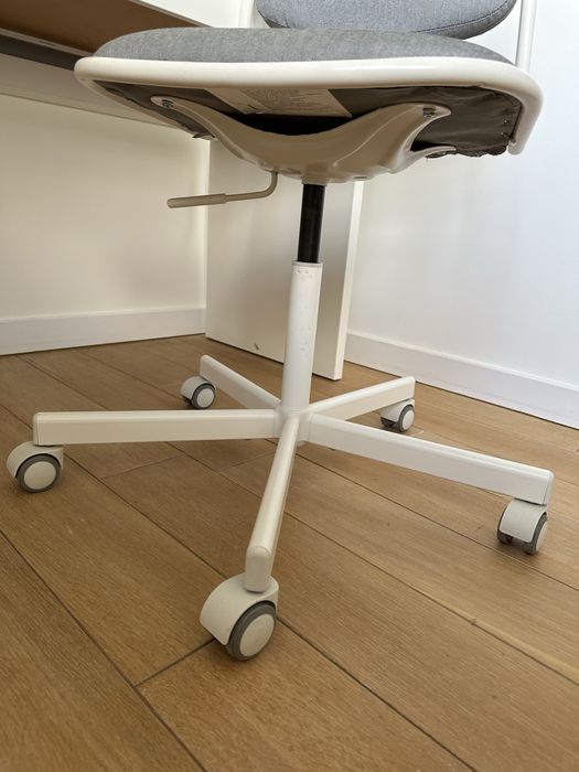 Стілець ікеа, компютерне крісло