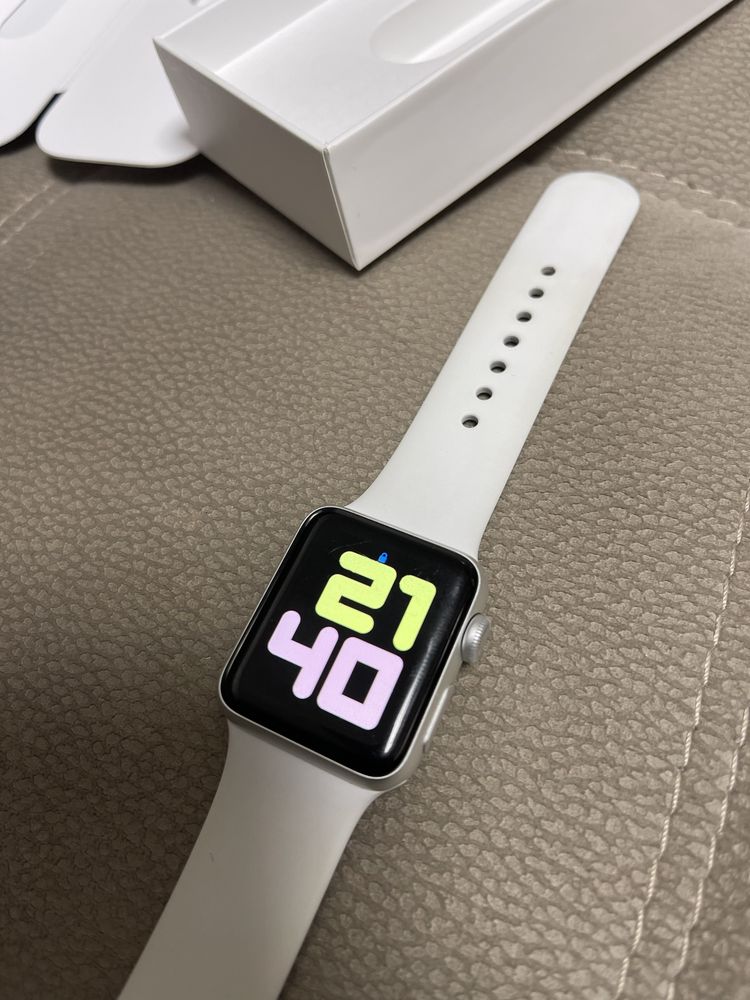 Apple Watch  Series 3 .38 mm GPS,