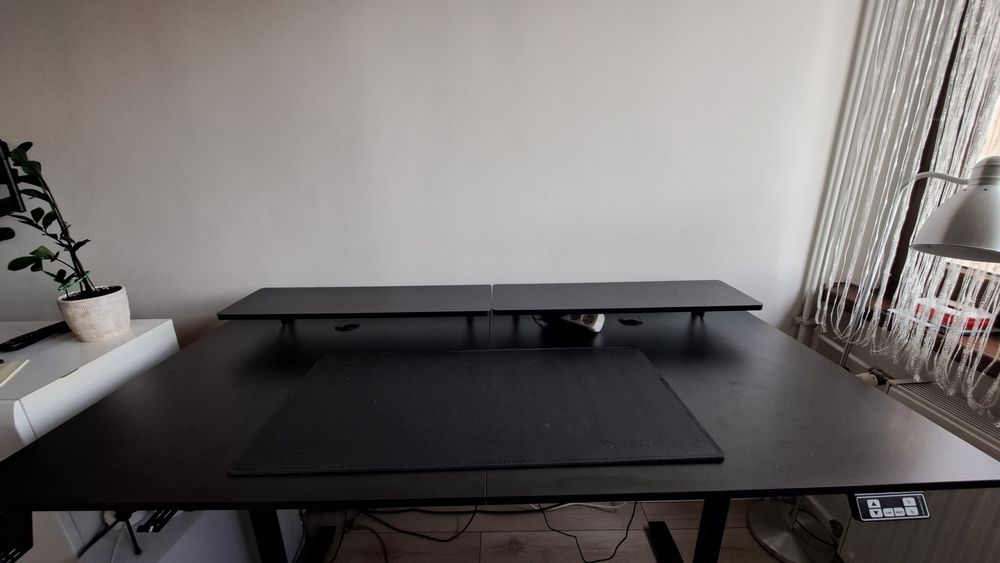 Biurko elektrycznie