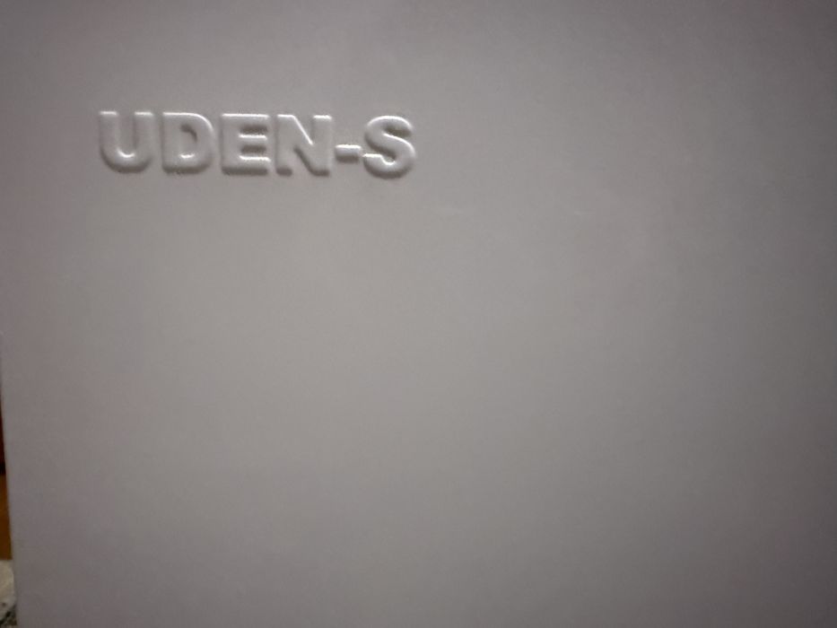 Керамічний обігрівач UDEN-S 700 з терморегулятором