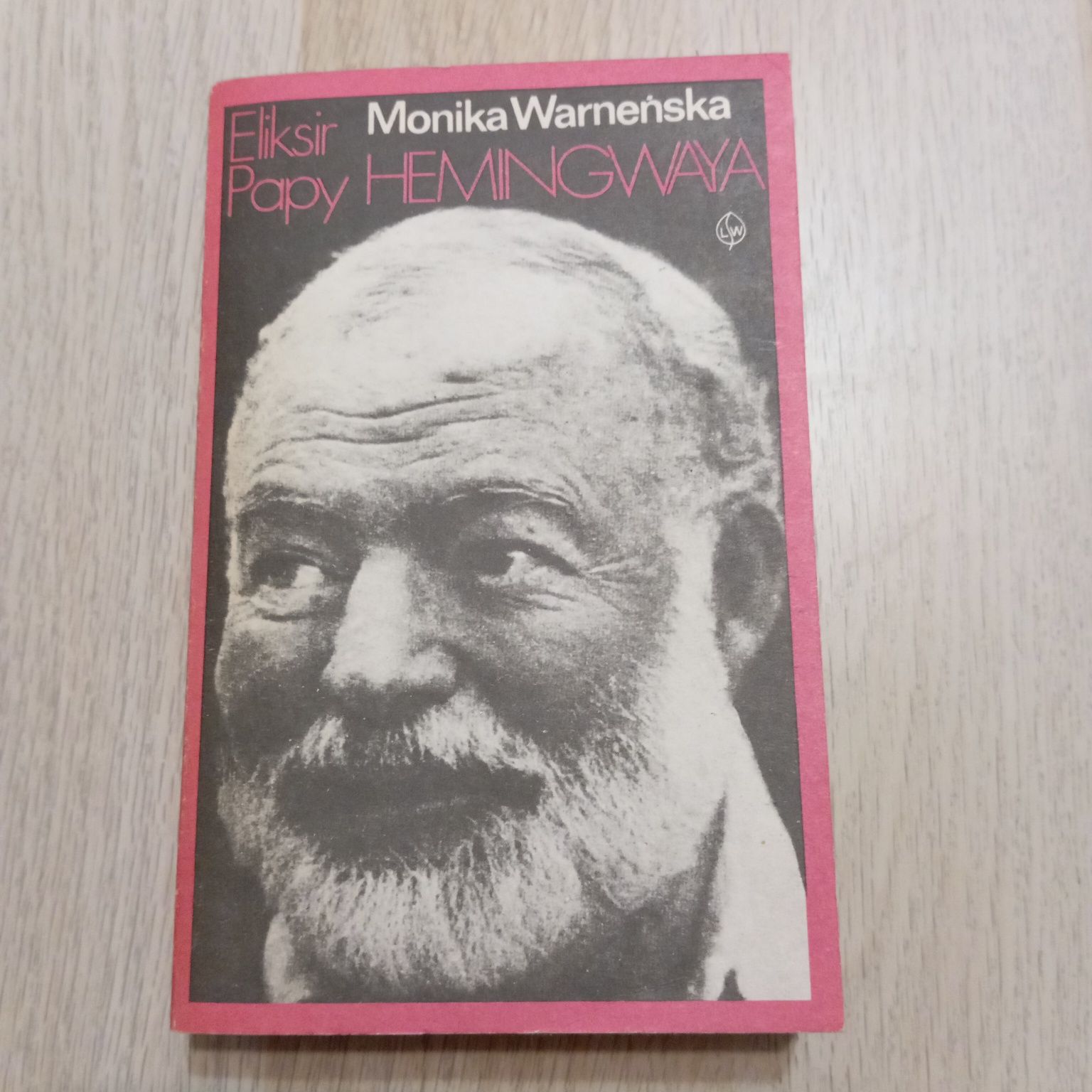 Eliksir papy Hemingwaya, Monika Warneńska