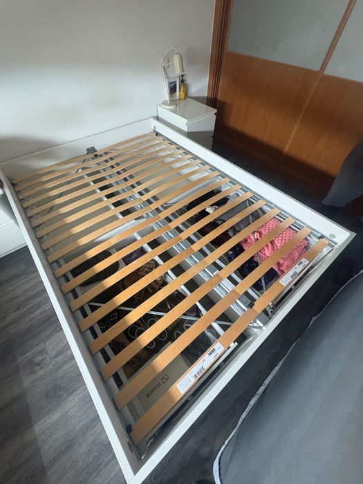 Cama Ikea BRIMNES 140x200cm