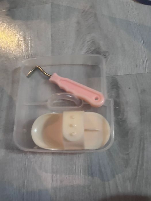Skrzynka z szczotkami do Hobby Horsa
