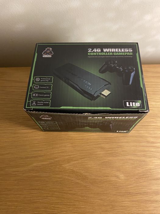 Consola com 20000 jogos