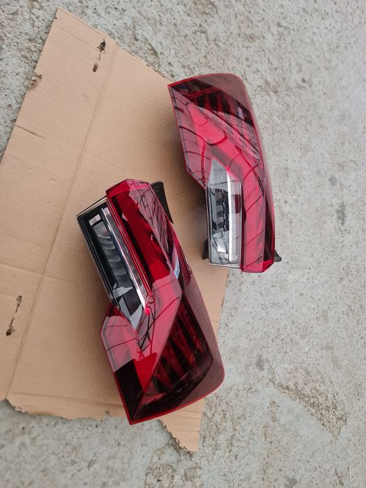 Lampa tyl tylna skoda octavia IV lift crystal lighting . Igla