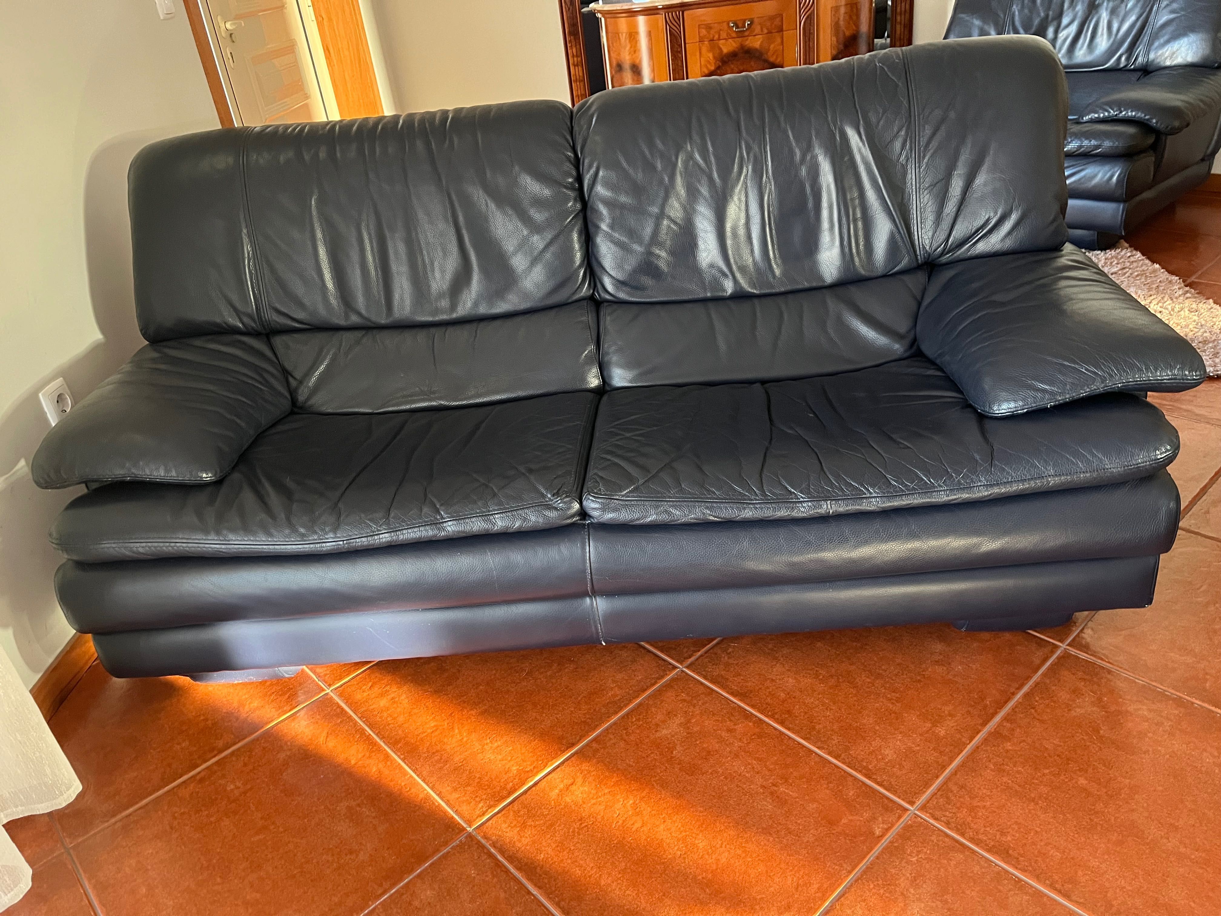 Conjunto de sofás