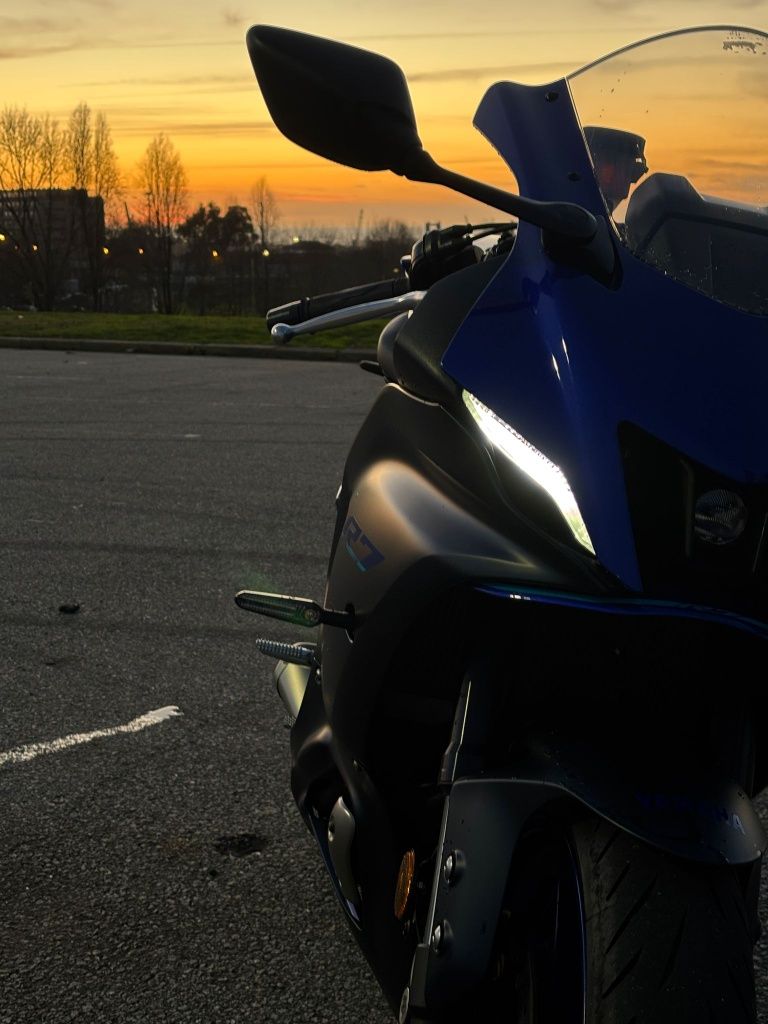 Yamaha R7 35Kw Icon Blue