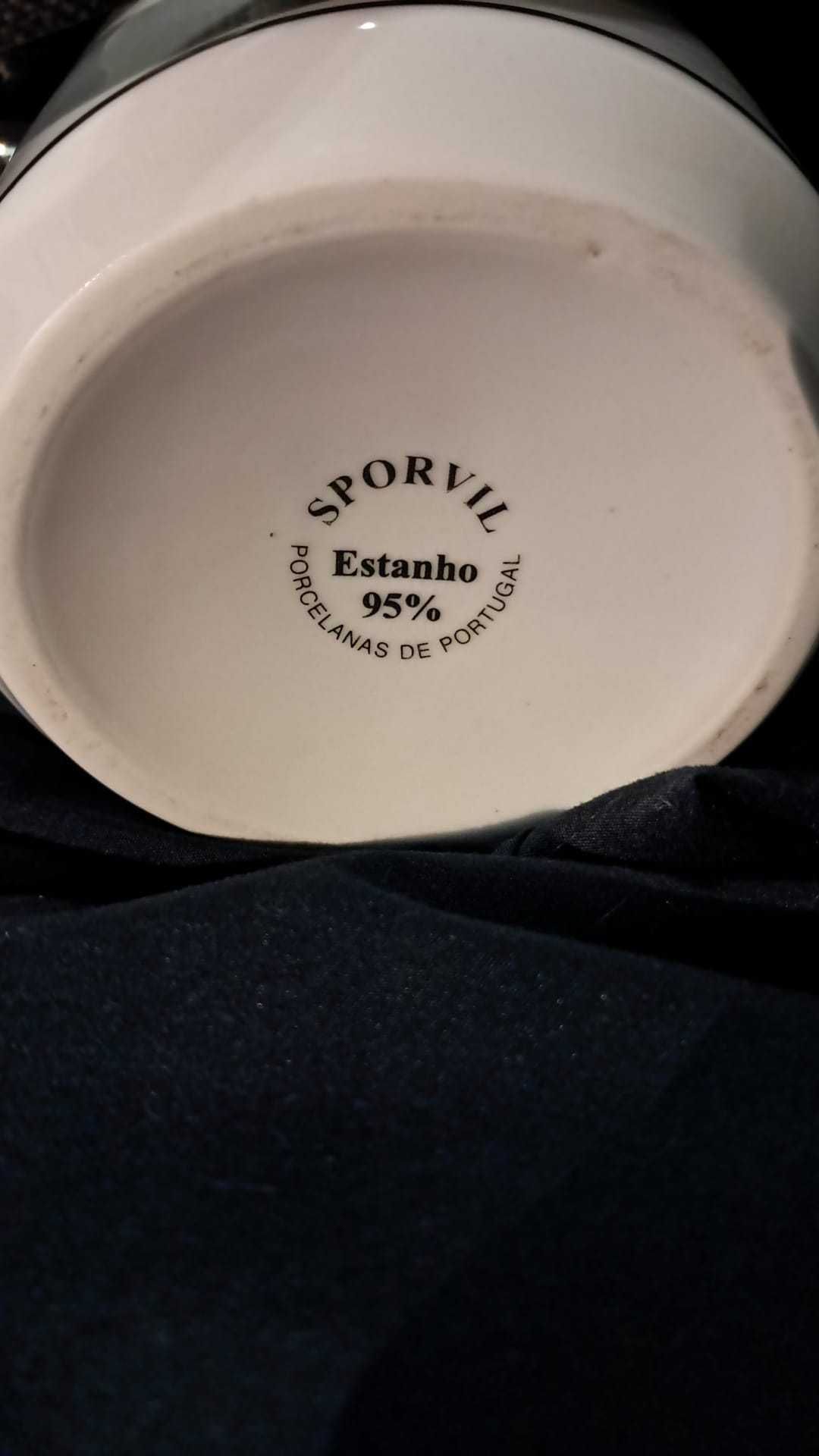 Bule em Porcelana e Estanho 95%- SPORVIL (Portugal)