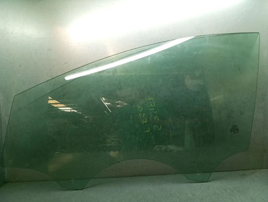 Vidro porta frente esquerda FORD Focus III