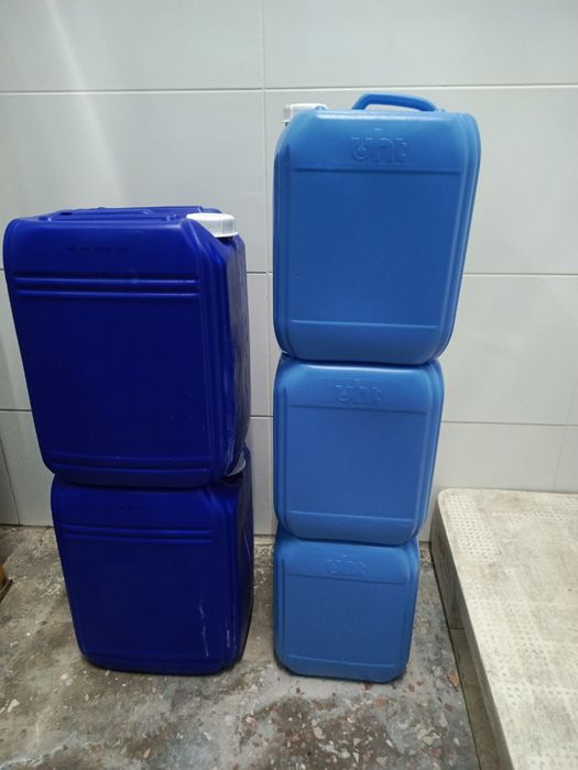 Каністри пластикові 10/20л під хімію