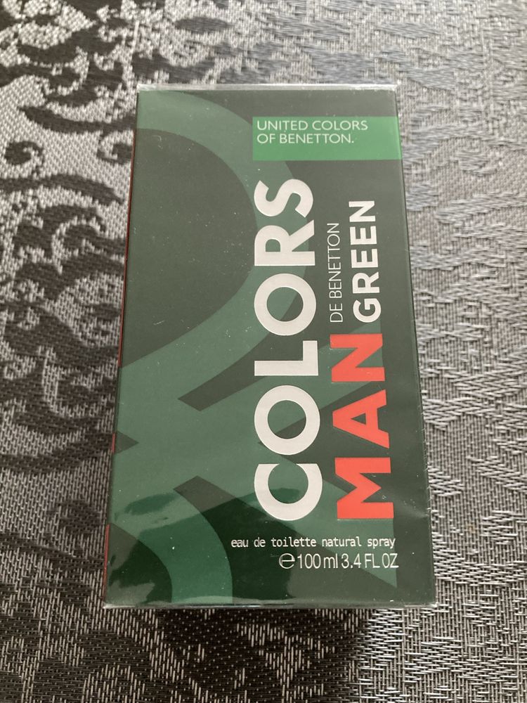 Benetton Colors Green Man