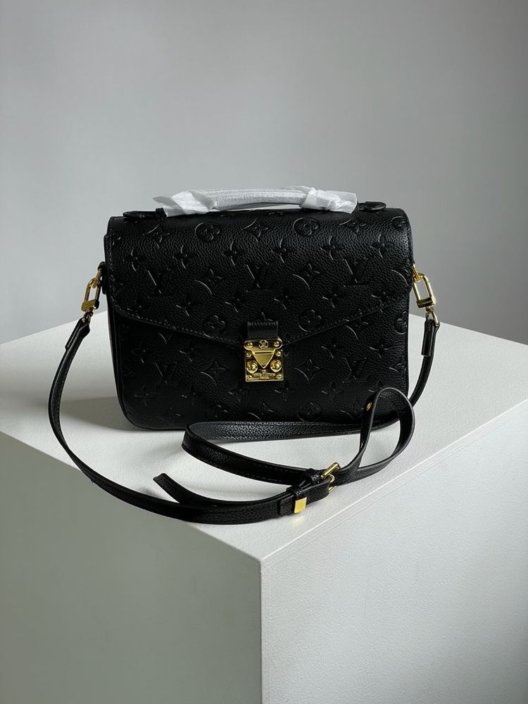 Torebka Louis Vuitton Pochette Metis Monogram Black