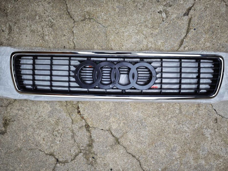 Grelha Audi 80 Avant