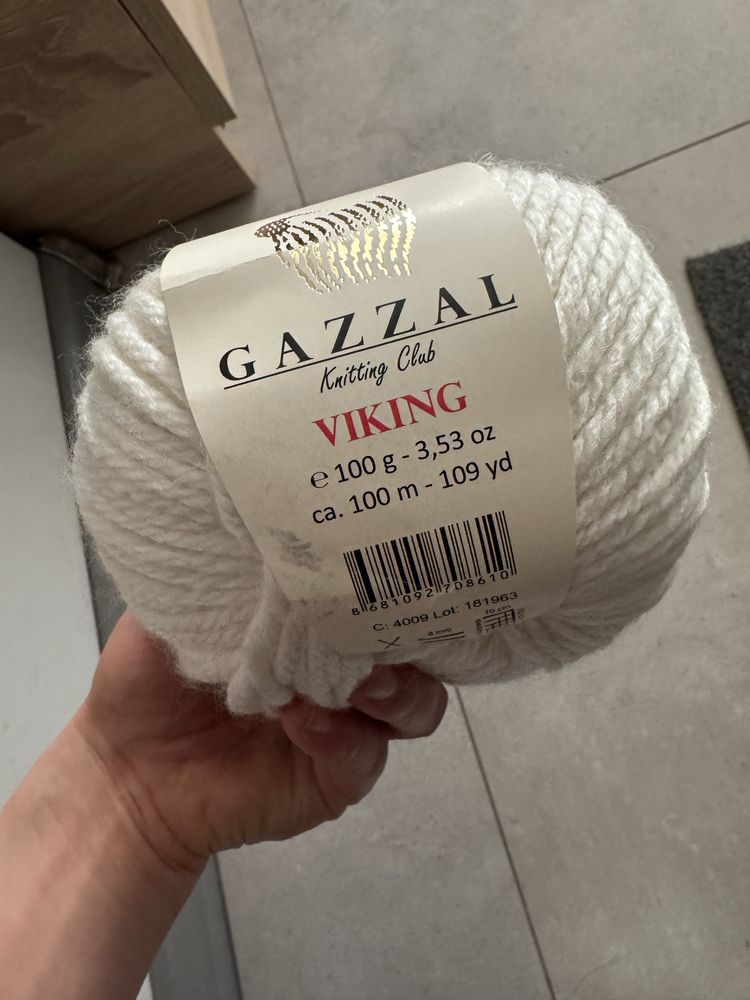 Biala włóczka gazzal