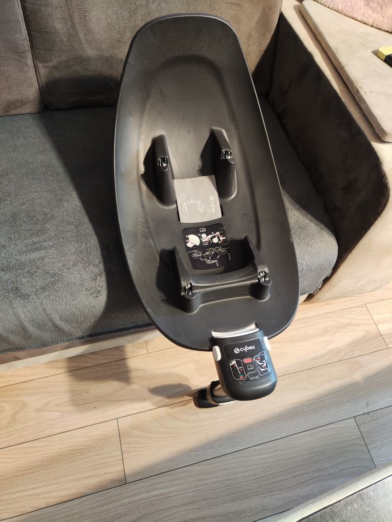 Cybex Anton m ISOFIX + baza base m + gratis  śpiworek na zimę waga