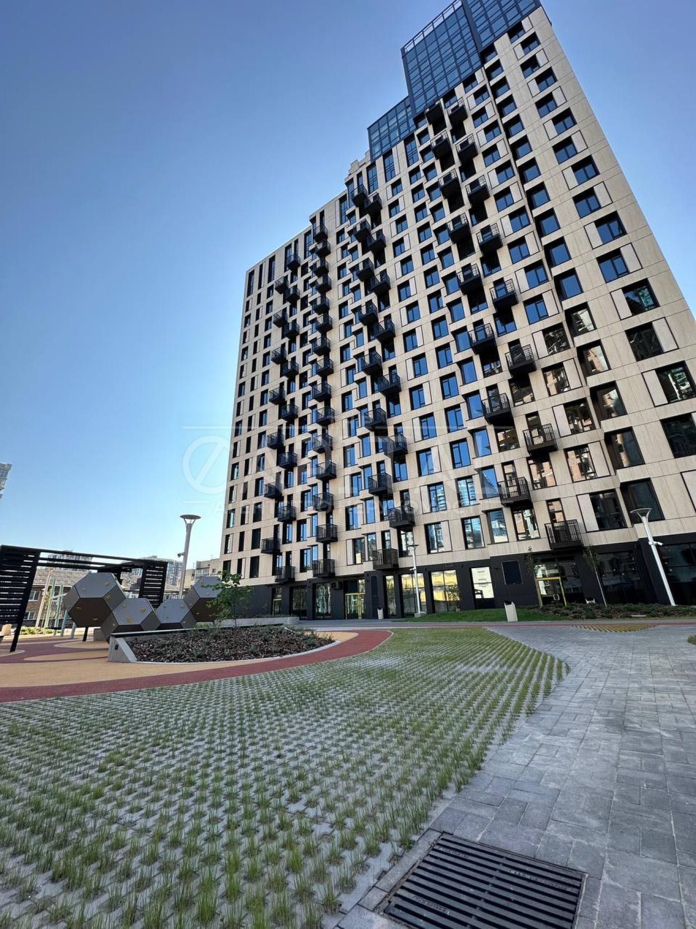 Продаж квартири 102 м2 в ЖК "TRIIINITY"/вул. Тютюнника 43