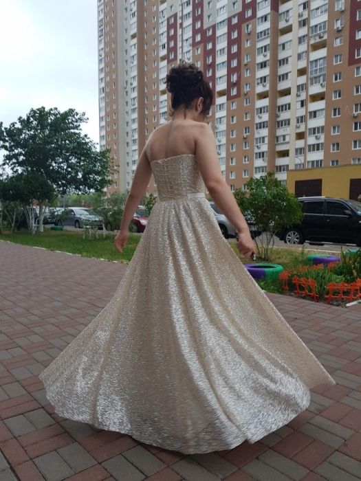 Вечернее платье, выпускное платье, свадебное платье.