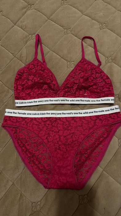 Мереживний комплект білизни Calvin klein