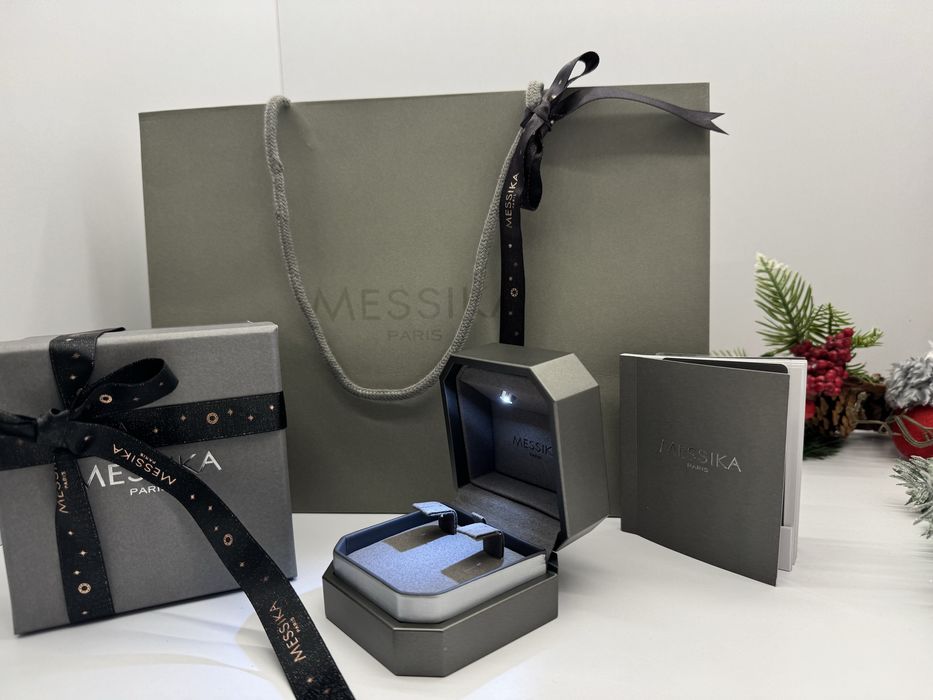 Коробка для сережек Messika Мессика.Новый.