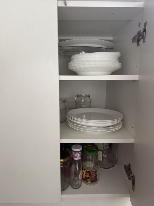 Кухонні меблі (Кухня)