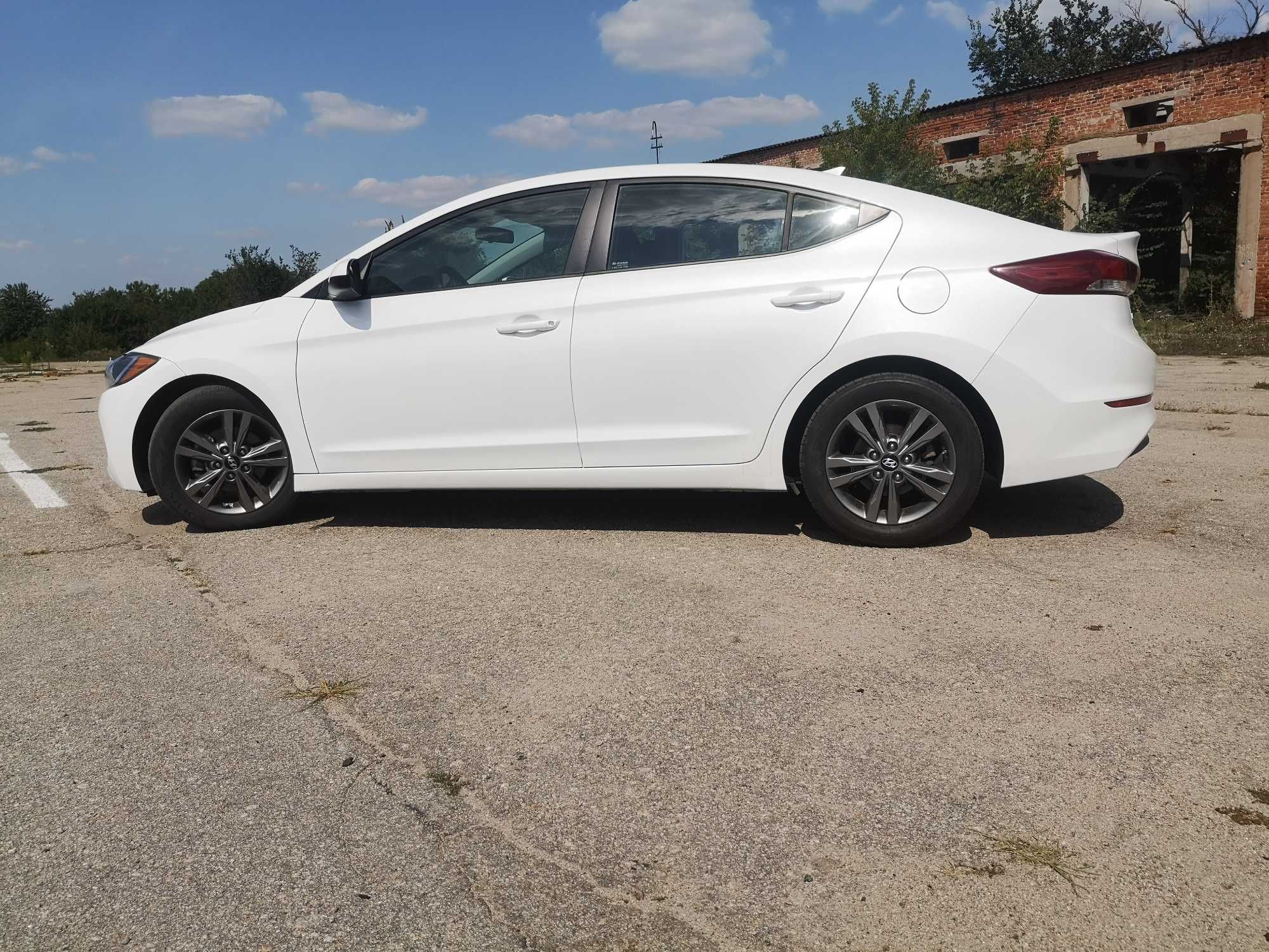 Hyundai Elantra SEL 2018