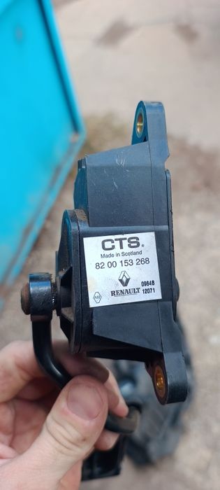 Педаль газа Меган 2 1.9