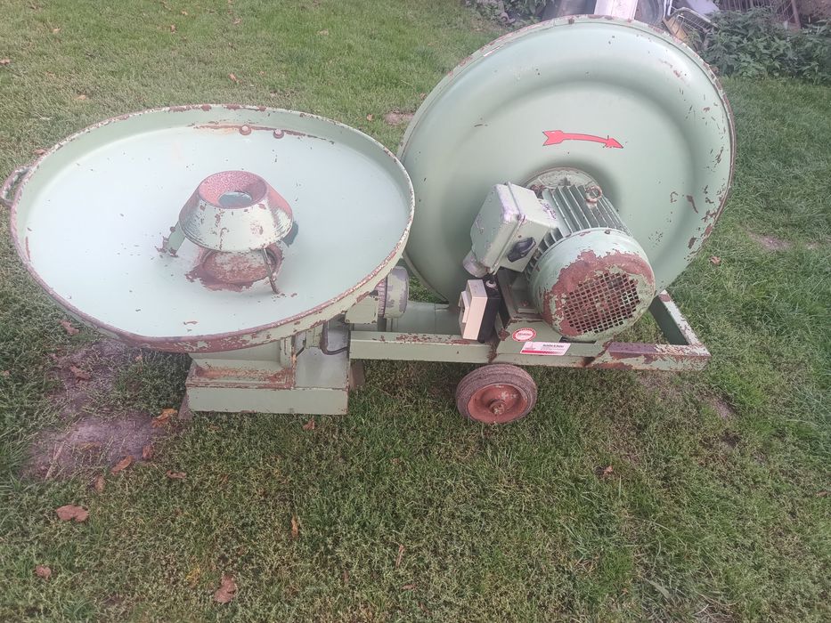 Rury do dmuchawy kolano elastyczne  fi 150 cyklon dmuchawa 2,2-11