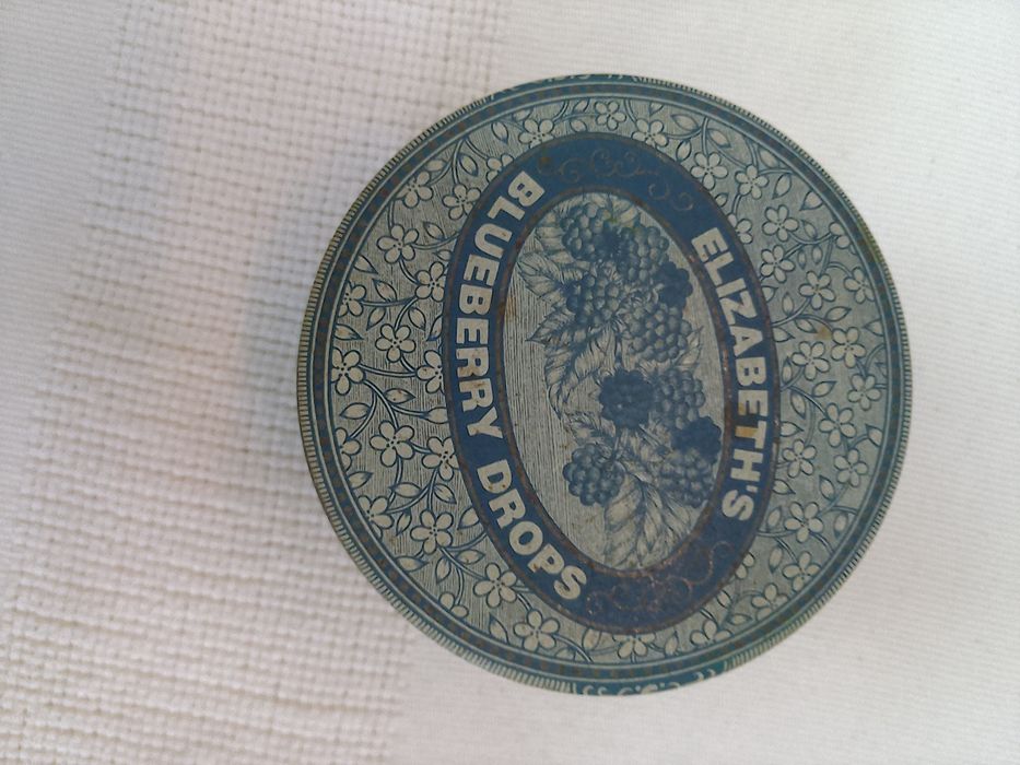 Caixa metálica para coleção