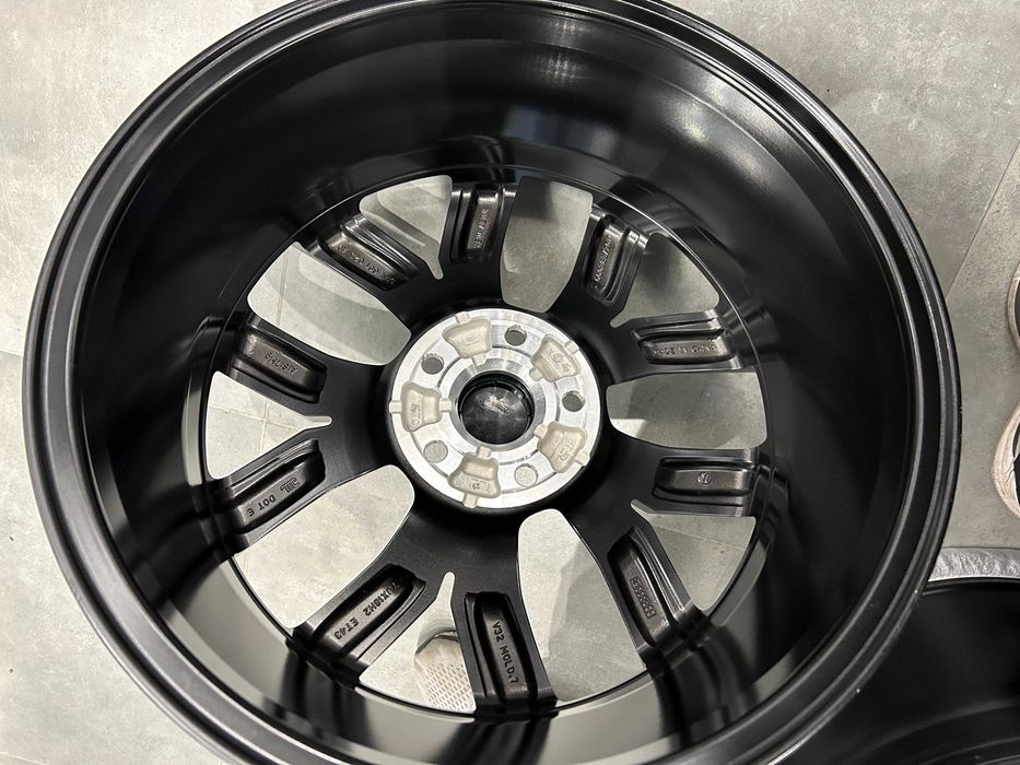 Oryginalne felgi 18 5x112 ET43 VW TIGUAN II III KODIAQ TARRACO AUDI Q3