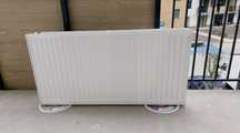 Grzejnik 60x100 nowy z termostatem zdjety po deweloperze