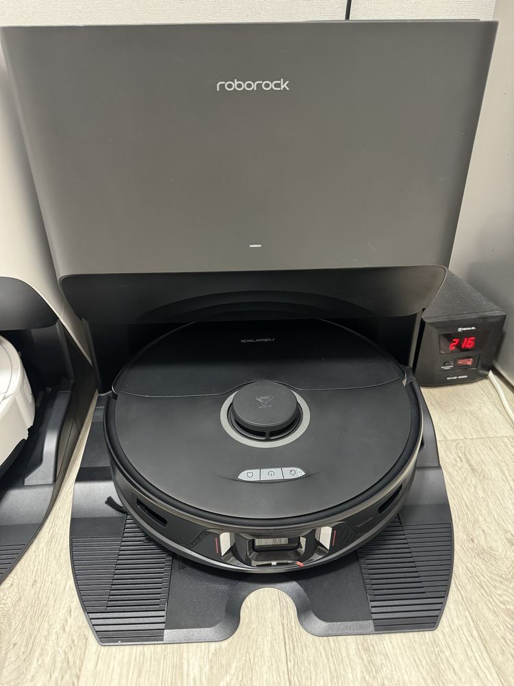 Робот пилосос Roborock s8 MaxV Ultra